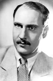 Siegfried Schürenberg dans le rôle de Sir John