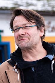 Lovasi András dans le rôle de Himself