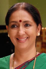 Nina Kulkarni dans le rôle de Widow