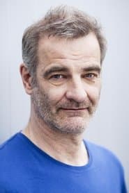 Heinrich Schafmeister في دور Gerd Falck