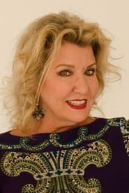 Amanda Muggleton dans le rôle de Mum
