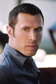 Jordan Marder في دور Ray Miller