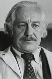Strother Martin في دور Thurm