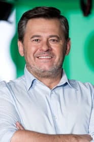 Miki Nadal as Miki Nadal