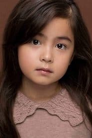 Madeleine Yuna Voyles في دور Alphie