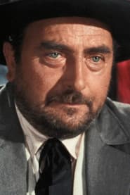 Fulvio Pellegrino في دور Policeman (uncredited)