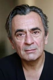 Michel Bompoil dans le rôle de Robert Monteil