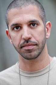 J.A.Q. dans le rôle de Raoul