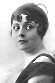 Betty Howe as Helen Moore