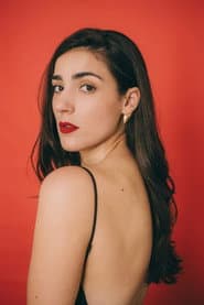 Sofia Guida في دور Ilaria