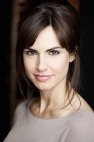 Claudia Bassols as Amber