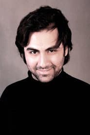 Babak Ansari في دور Ali