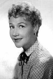 Dody Goodman dans le rôle de Secretary Blanche Hodel