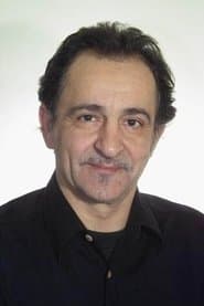 Pep Molina في دور Jennifer's Father
