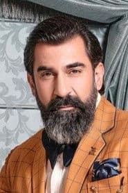 Nawab Shah في دور Vinod Malhotra