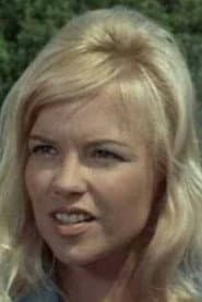 Astrid Warner في دور Piper