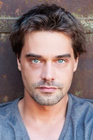 Raphaël Vogt dans le rôle de Georg Wallner