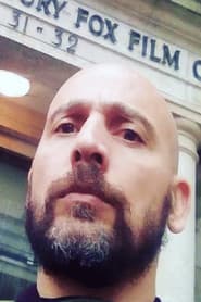 Alexandre Henry dans le rôle de Coringa