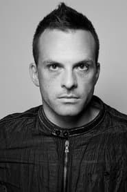 Tomasz Tyndyk as Henry