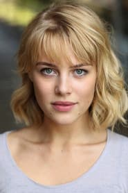 Hannah van der Westhuysen dans le rôle de Clelia Monti