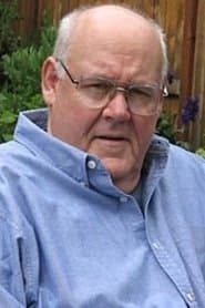 Clive Rosengren as Cantwell
