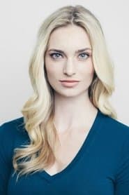 Allegra Edwards dans le rôle de Violet