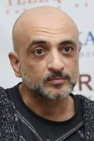 Aqil Quliyev dans le rôle de Artist Kamil