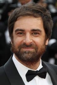 Grégory Montel في دور Jax