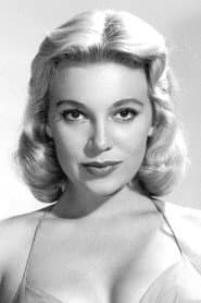 Sally Todd dans le rôle de Suzie Lawler