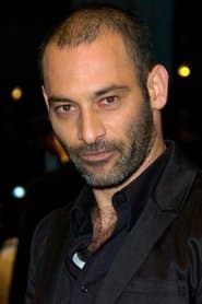 Ashraf Barhom dans le rôle de Second Citizen (Cassius)