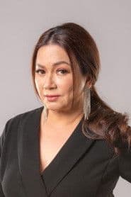Dina Bonnevie في دور Maia Robles