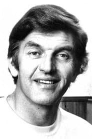 David Prowse dans le rôle de Jonathan Walker