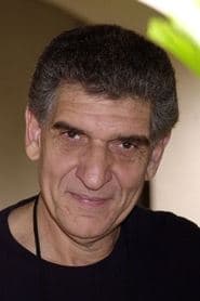 Andreas Katsulas في دور Frederick Sykes
