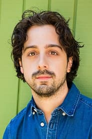 Matt Bush في دور Henry Burke