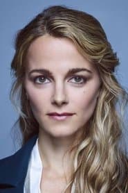 Bojana Novaković as Maeve