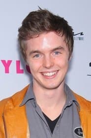 Tyler Johnston في دور Matthew