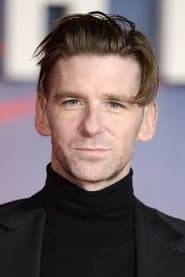 Paul Anderson as Sergeant Leslie Lewis