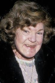 Anne Ramsey في دور Mrs. Lift