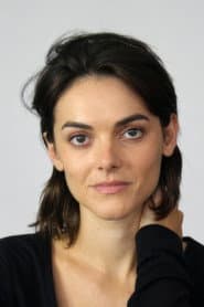 Rose Riley dans le rôle de Melanie Murphy