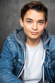Parker Green dans le rôle de Rookie