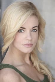 Molly Burnett dans le rôle de Lisa