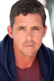 Peter Mel في دور Surf Announcer (voice)