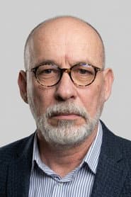 Erdal Küçükkömürcü dans le rôle de Kuşbeyin