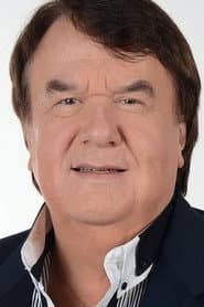 Alain Morisod dans le rôle de Self : Piano