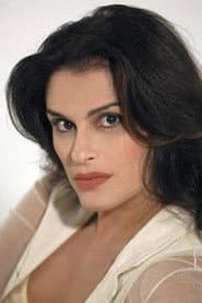 Laura Marinoni في دور Carla