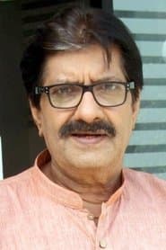 Anil Dhawan dans le rôle de Pramod Sinha
