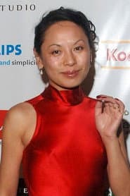 Miho Nikaido في دور Beautician