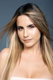 Andrea Pérez Meana في دور Lucía