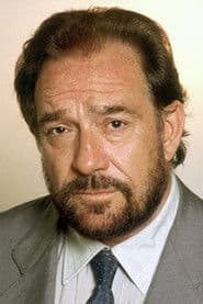 Ugo Tognazzi dans le rôle de Raffaello Mascetti