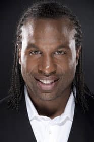 Georges Laraque dans le rôle de Himself